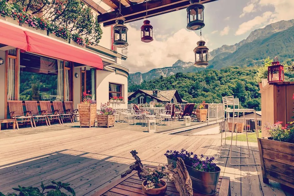 Hotel Tremoggia Chiesa in Valmalenco 4*,  Italy